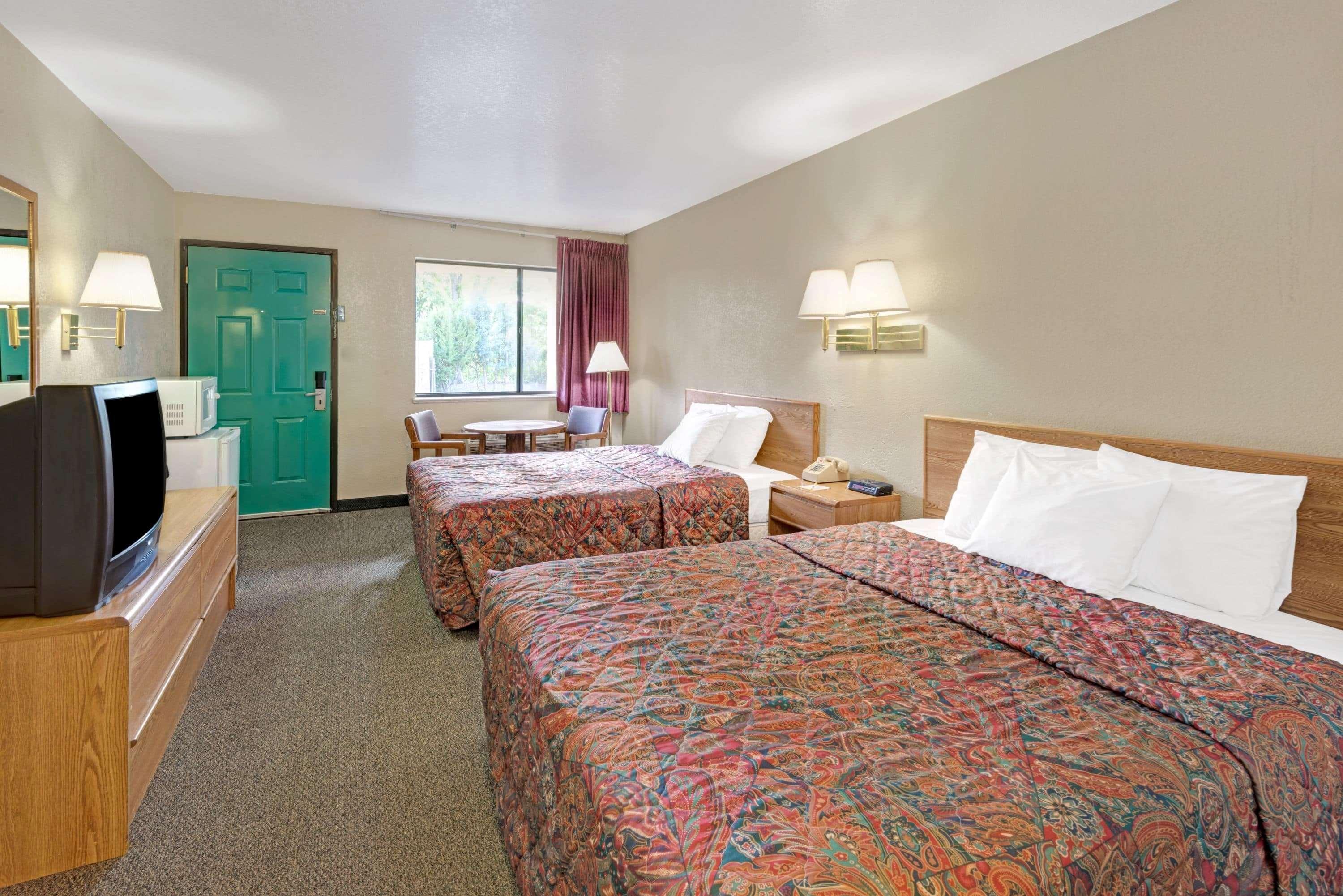 Days By Wyndham Hotel Espanola